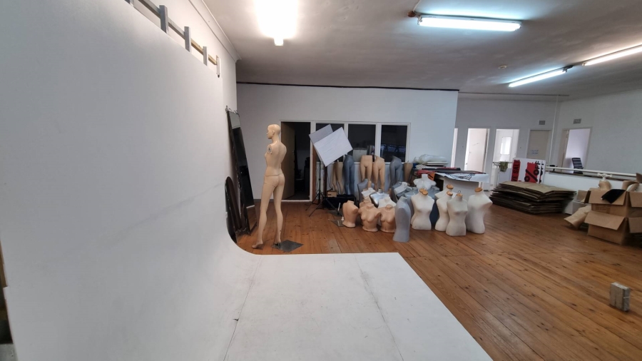 To Let Commercial Property for Rent in Woodstock Western Cape
